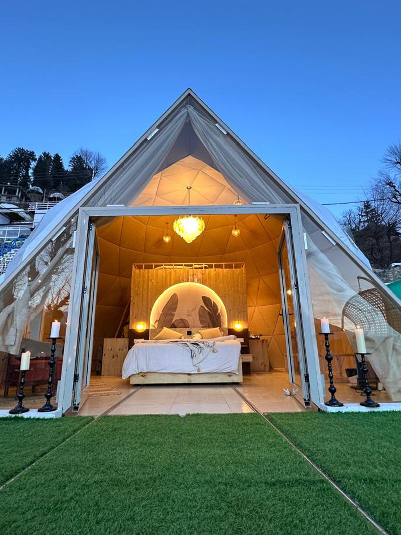 Alpine-Dome-With-Moving-Bed-07